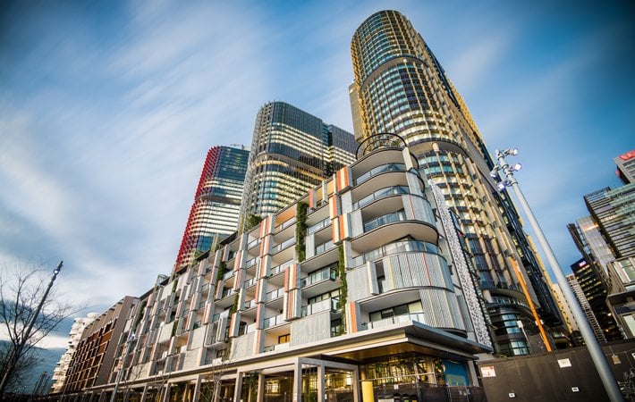 Lendlease Retains Control of $2.8B Retail Fund