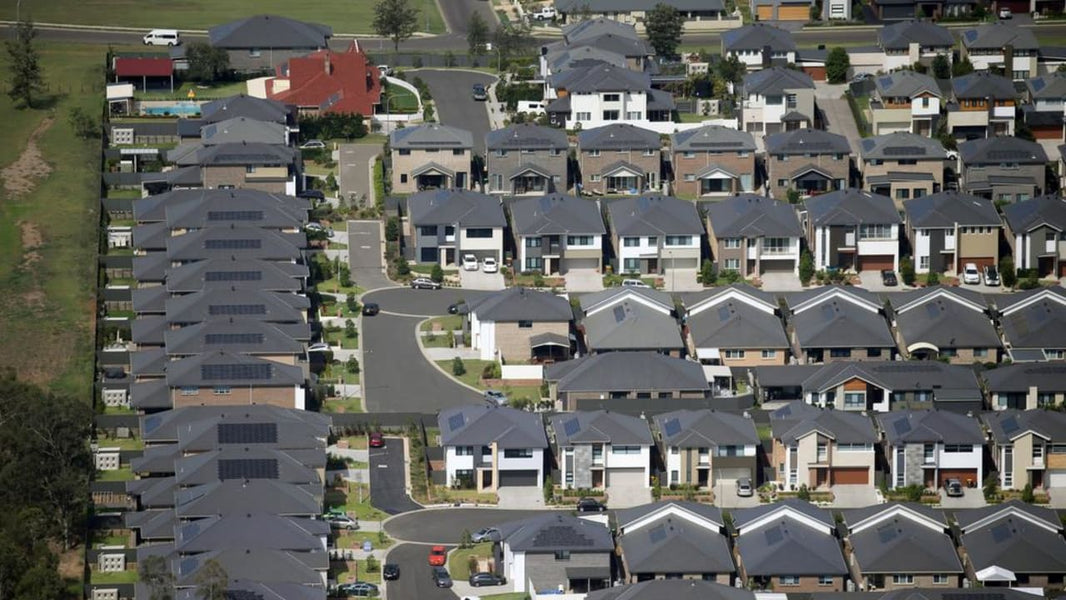 Life360’s Rapid ASX Ascent Sparks Valuation Debate