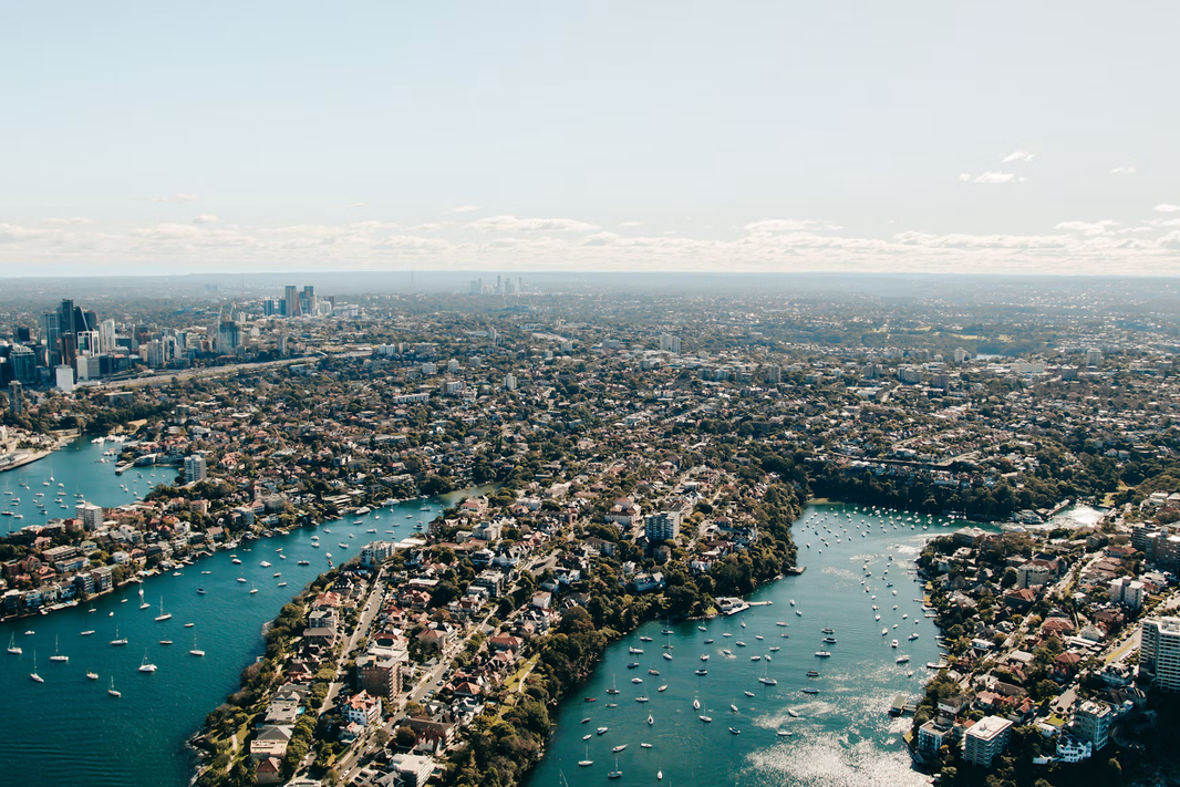 Pick & Scroll edition: 🗞️ CBA pay rises