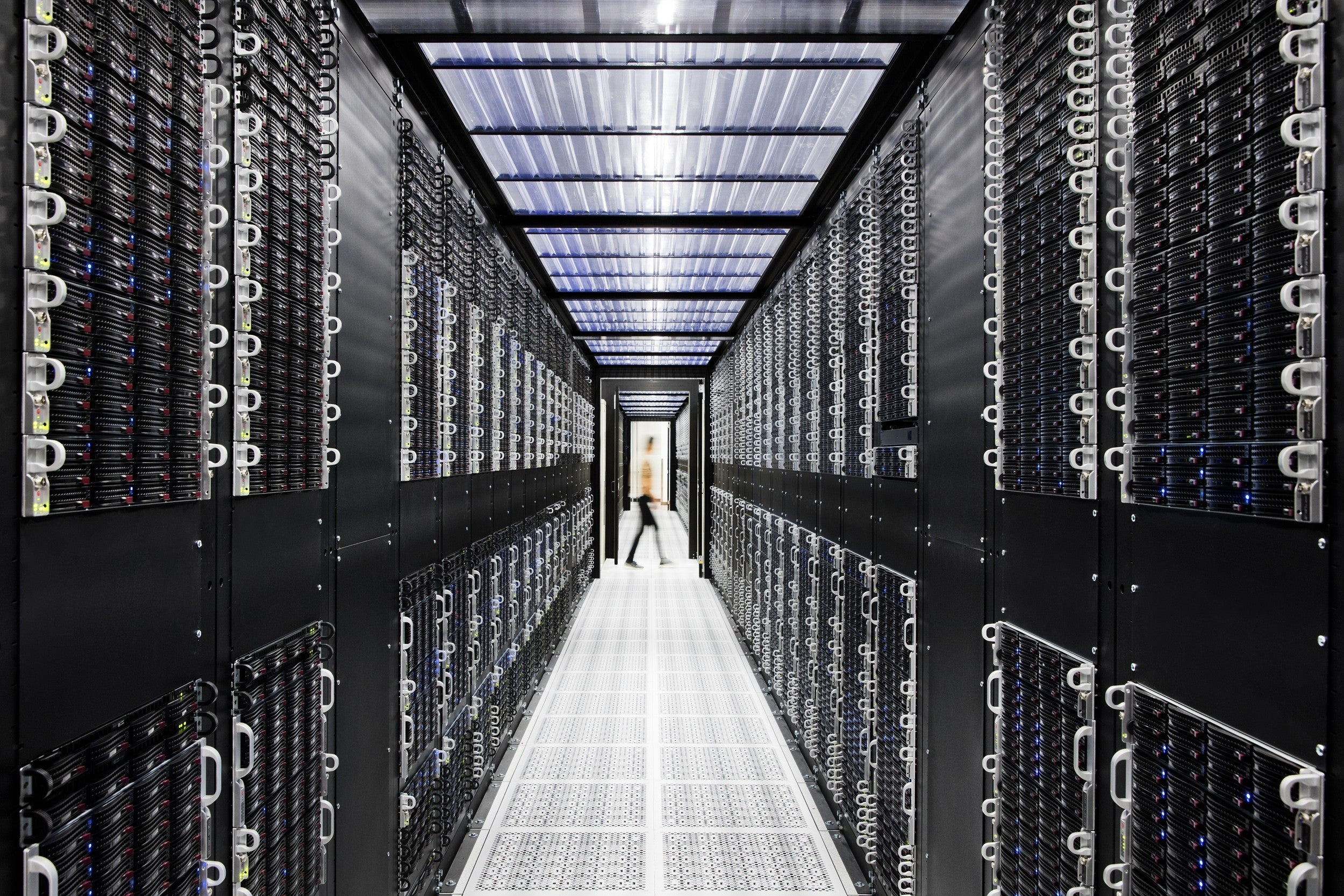 Cybersecurity Sector Eyes Career Changers and Young Talent